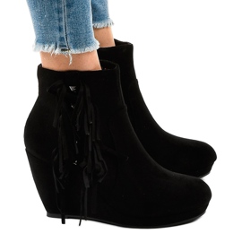 Stivaletti in camoscio nero boho LBS2586