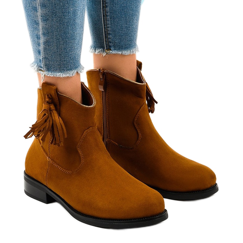 Stivali da donna piatti cammello con frange YS476 marrone