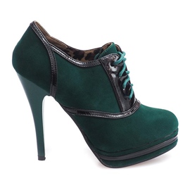 Stivali eleganti su un tacco alto KA5513 Verde