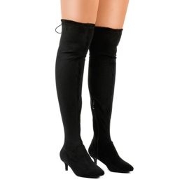 Stivali da donna in camoscio su pin L6838 nero
