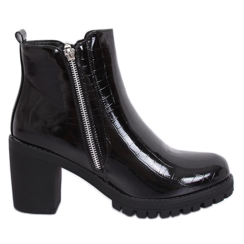 Stivaletti Chelsea laccati neri DA37P Nero