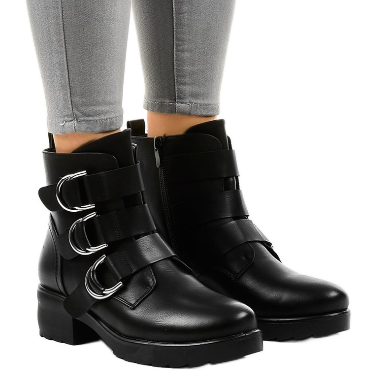 Stivali piatti da donna neri con fibbie BZ66010 nero