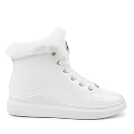 Sneakers laccate bianco caldo TL135-9