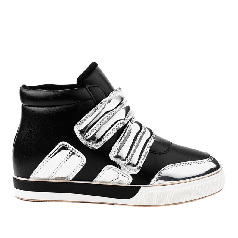 Sneakers nere isolate sulla zeppa GF-ZM26 nero