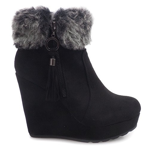 Stivali con zeppa 58-385 Nero