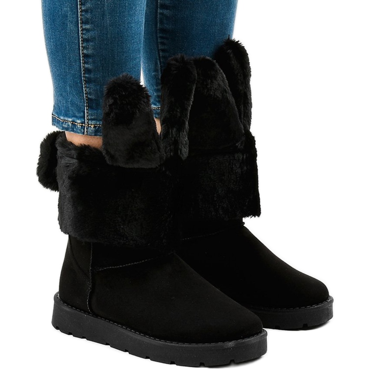 Stivali Eskimo isolati in camoscio nero NB137