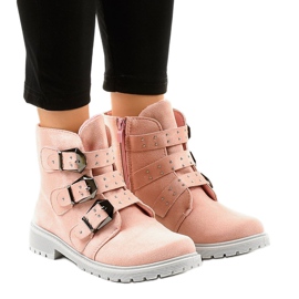 Stivaletti bassi in camoscio rosa con fibbie TL95-4