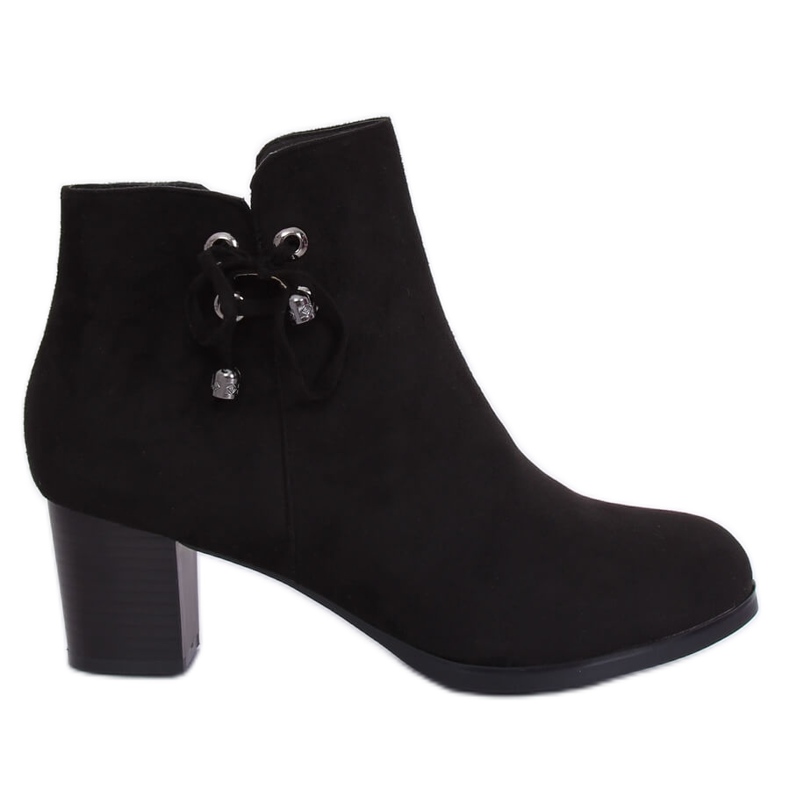 Stivali su un comodo tacco nero CK55 Black