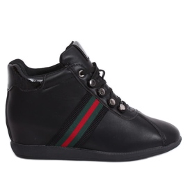 Scarpe nere su zeppa nascosta K1833909 Negro nero