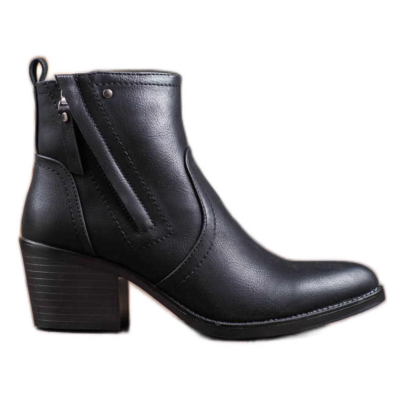 J. Star Stivali comodi su un post nero