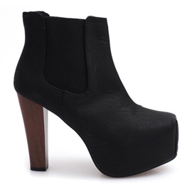 Stivali Solid On Heel K823 Nero