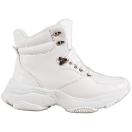 Ideal Shoes Sneakers in ecopelle bianco