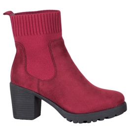 Erynn Stivali Chelsea slip-on su un palo rosso