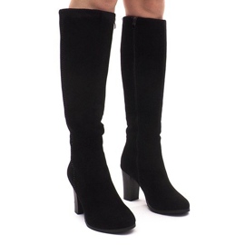 Stivali in pelle scamosciata su una barra KSL006 Nero
