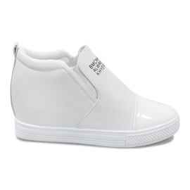Sneakers bianche sulla zeppa DD408-2 bianca