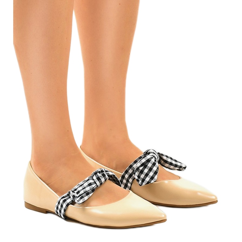 BM Ballerine beige con fiocchi stringati NK07P