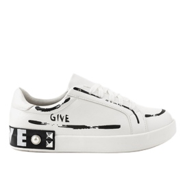 Sneakers bianche decorate con borchie G272 bianco