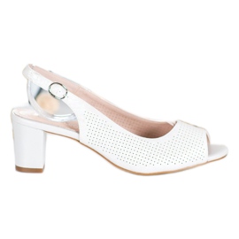 Sergio Leone Sandali traforati su un bar bianca