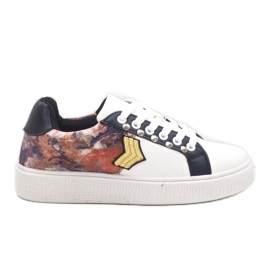 Sneakers bianche riccamente decorate 792-Y bianca