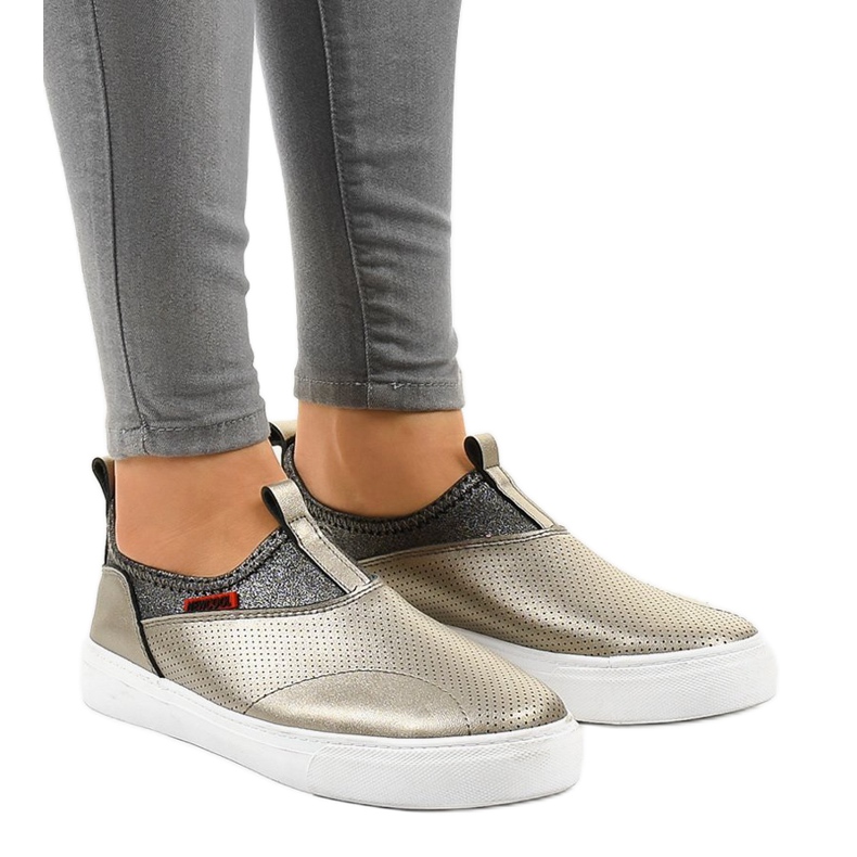 Sneakers dorate con elastico A-92 d'oro