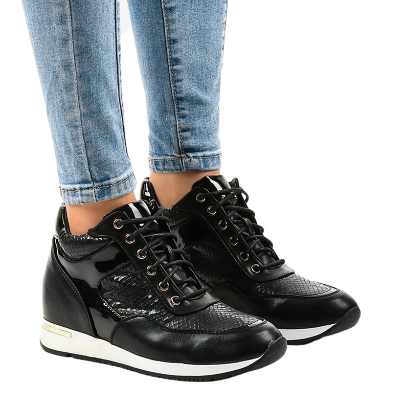 Sneakers nere con zeppa S0075-1 nero