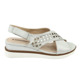 Sandali d'argento sul cuneo Daszyński 1838 grigio