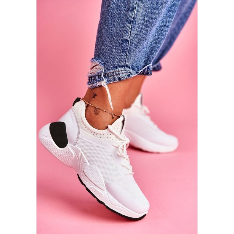 BUGO Scarpe sportive da donna bianche sneakers B0-547 bianca nero