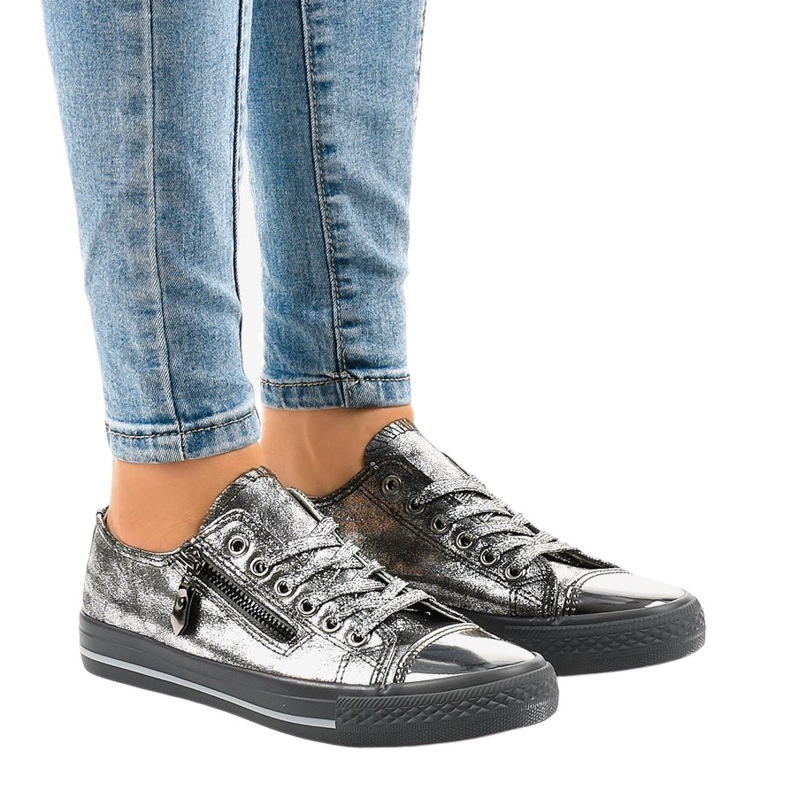 Sneakers grigie lucide TL-64 grigio