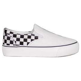 SHELOVET Slipon bianchi sulla piattaforma bianco
