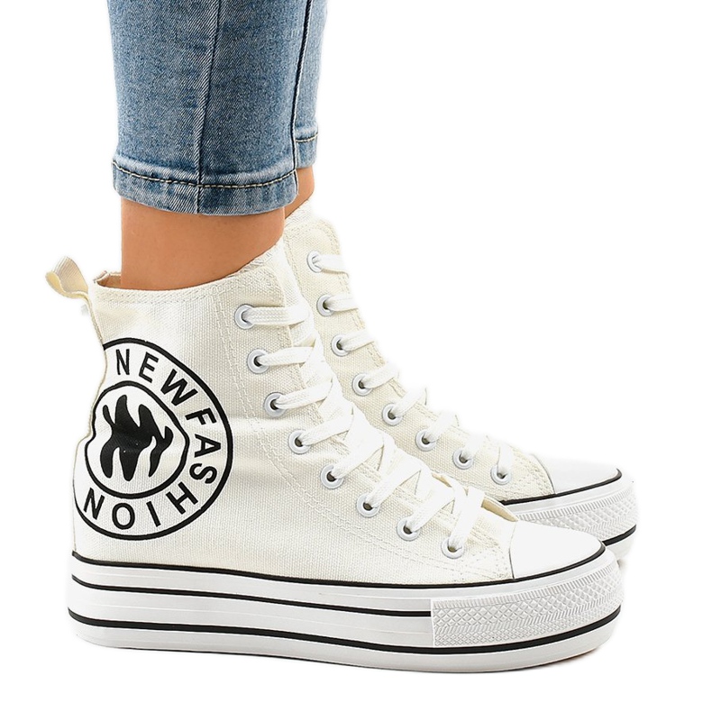 Sneakers bianche con zeppa W08 bianca