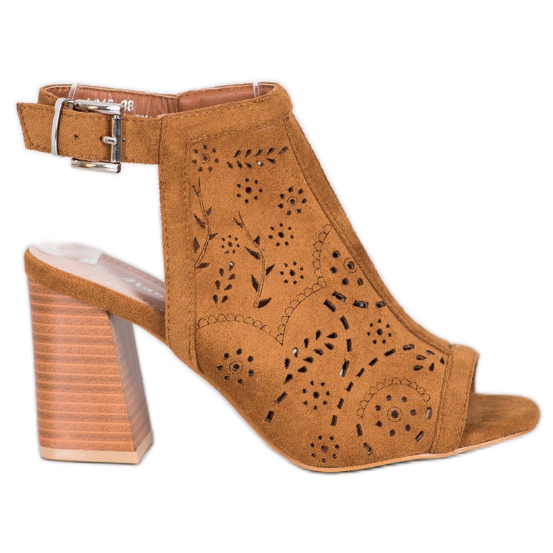 Mannika Sandali traforati costruiti marrone