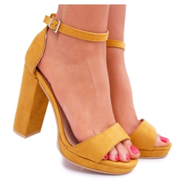 FW1 Sandali gialli da donna su piattaforma Debora con tacco alto giallo