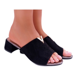Vinceza Pantofole classiche da donna eleganti su nero Demea Block