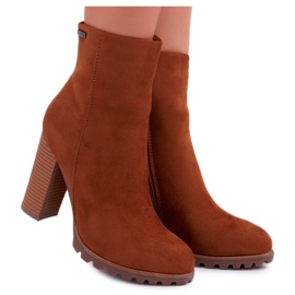 EVE Stivali da donna con tacco Suede Camel Cadillac marrone