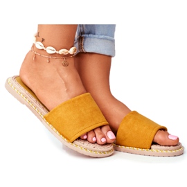 FRJ Pantofole classiche da donna in pelle scamosciata gialle Look At Me giallo