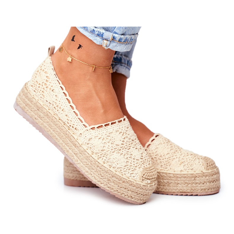 FRJ Espadrillas di pizzo da donna su una piattaforma folk beige