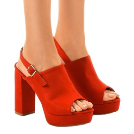 Sandali rossi con tacco alto e tomaia 9R05 rosso