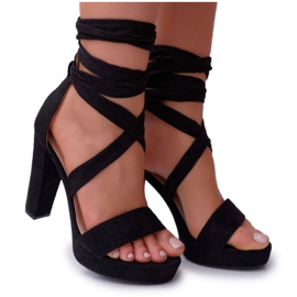 SEA Sandali da donna con tacco allacciati neri Milla nero