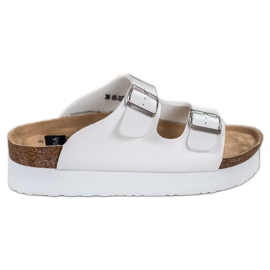 SHELOVET Pantofole bianche sulla piattaforma bianco