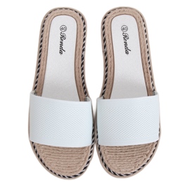 Pantofole da donna bianche 35-185 Bianco