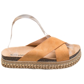 Seastar Comode pantofole sulla piattaforma beige