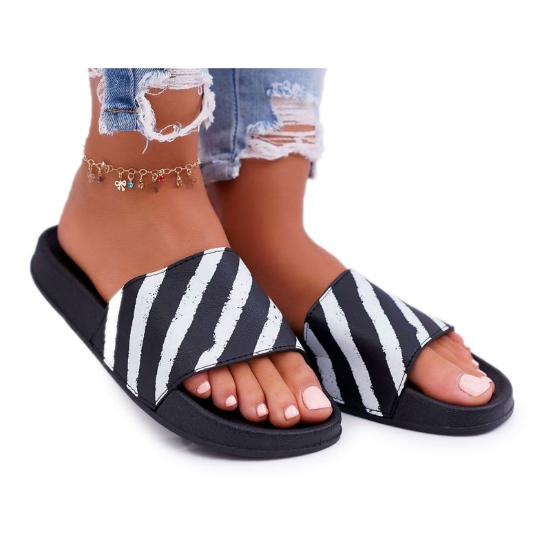 Pantofole nere da donna Aynna nero