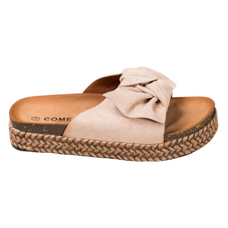 Comer Pantofole Su Una Piattaforma Alta marrone