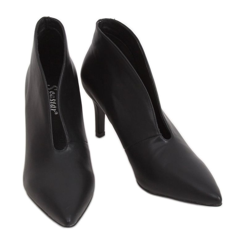 Scarpe nere su una spilla nera NS126P nera nero