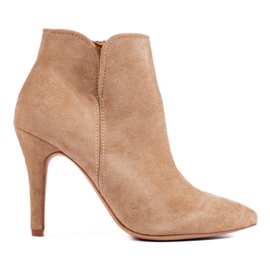 Bella Paris Stivali classici su tacco alto beige