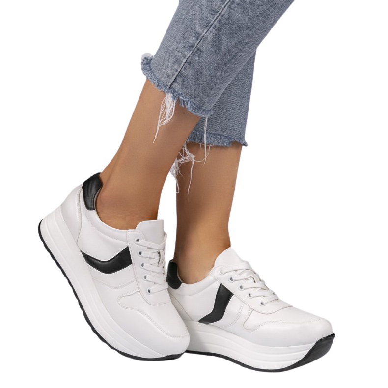 Scarpe sportive bianche, sneakers BK-20 bianca
