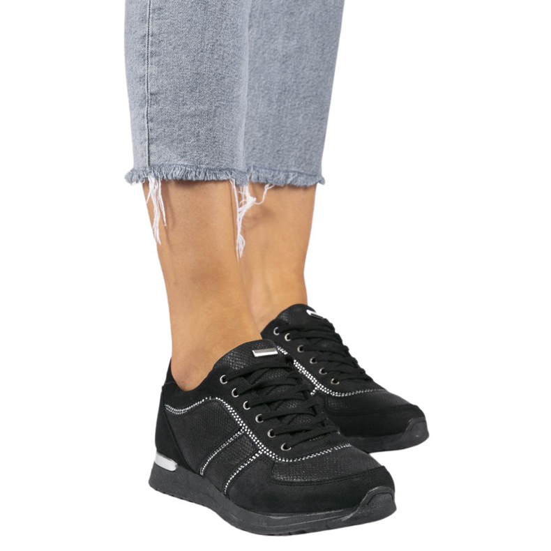 Scarpa sportiva in ecopelle scamosciata nera 6162-Y nero
