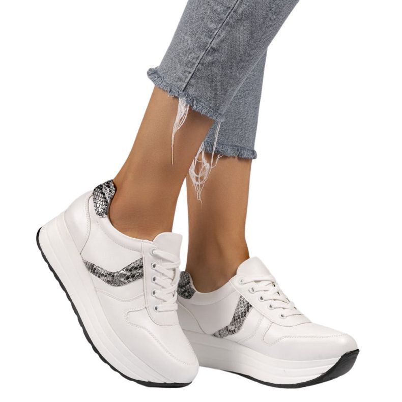 Scarpe sportive bianche, sneakers BK-20 bianca