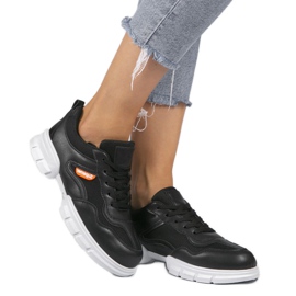 Scarpe sportive nere alla moda C051 nero
