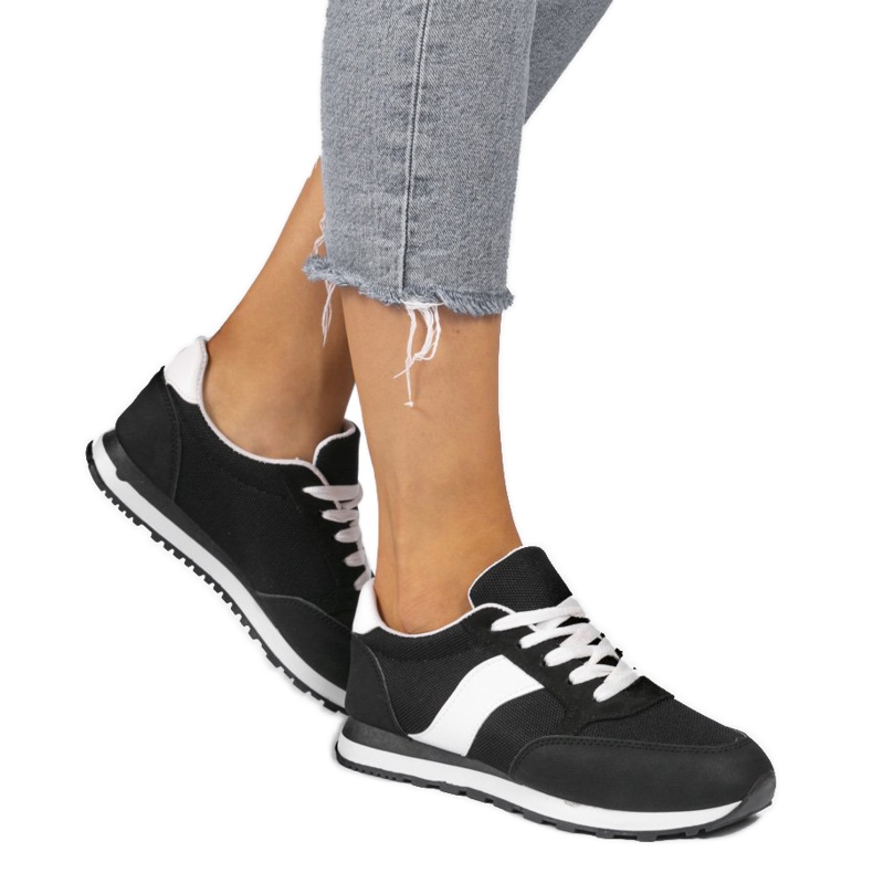 Sneakers sportive nere sneakers 3149 bianca nero